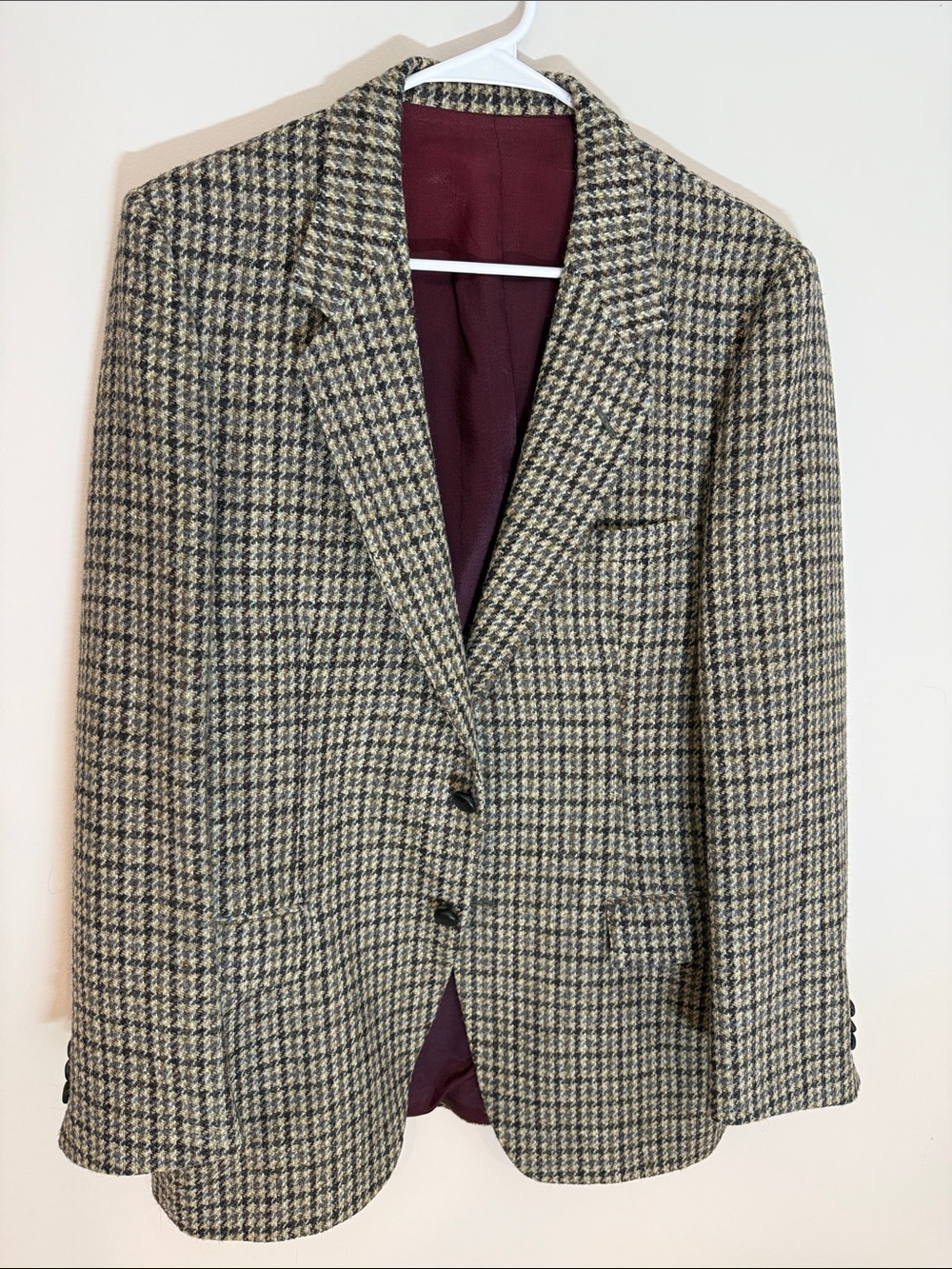 Harris Tweed Houndstooth Sport Coat in Brown & Black